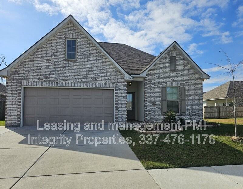 39083 Harrier St - Photo 2 of 28