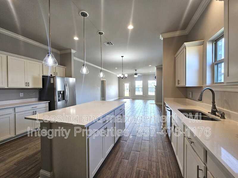 39083 Harrier St - Photo 6 of 28