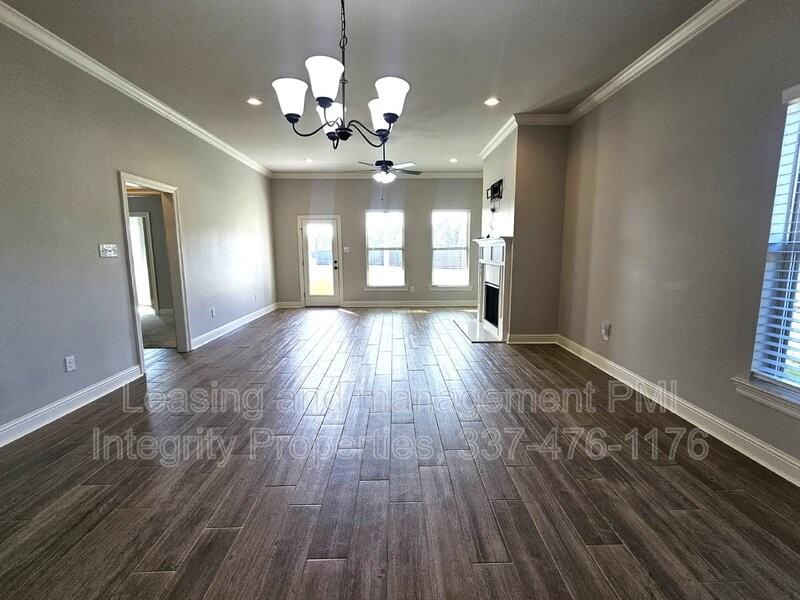 39083 Harrier St - Photo 7 of 28