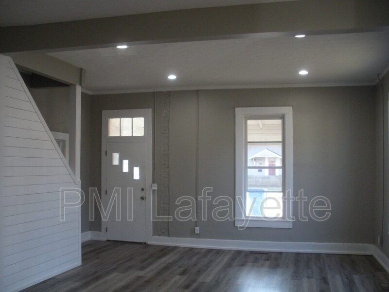 901 Jefferson St - Photo 3 of 18