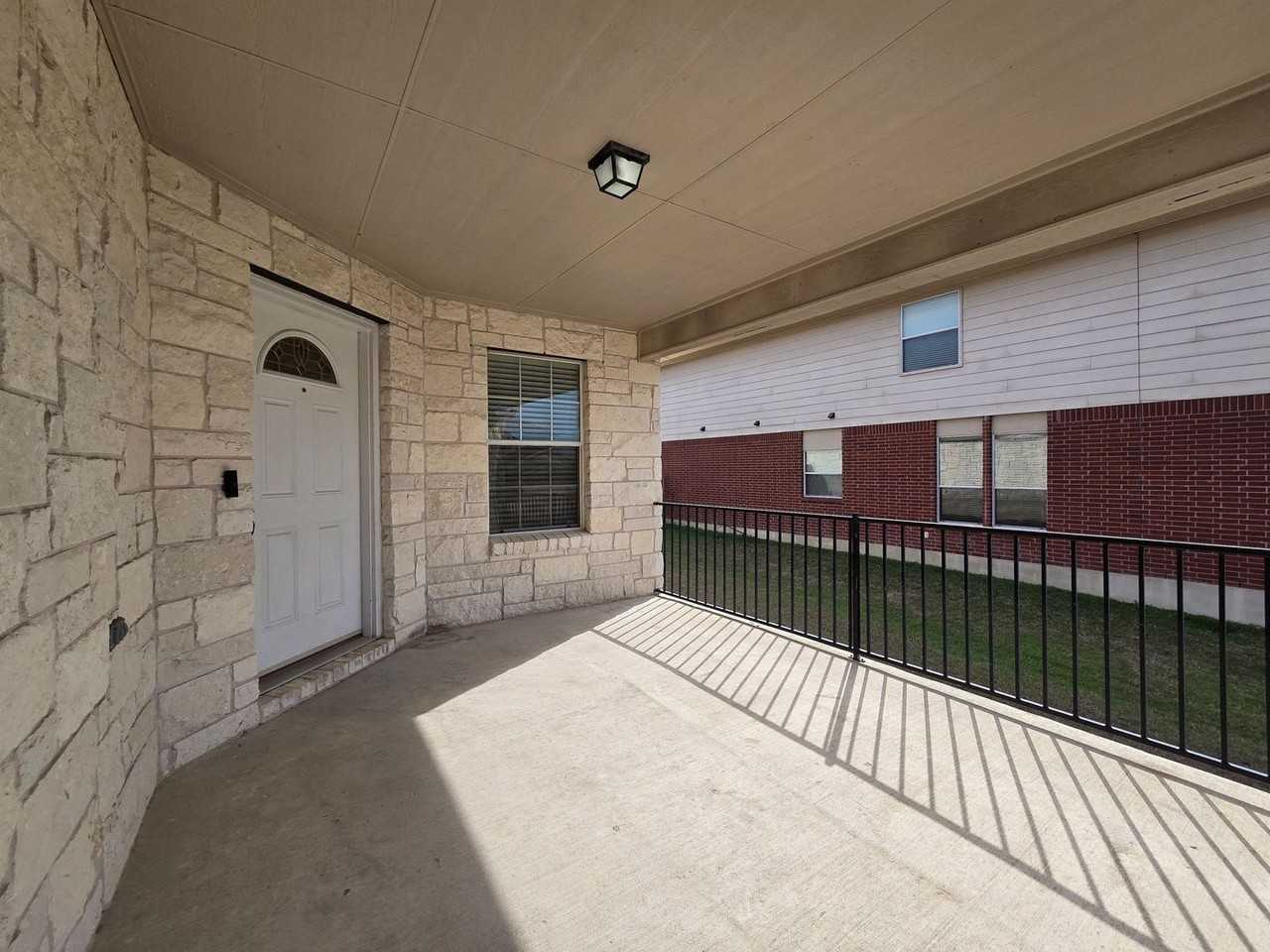 2609 Red Fern Dr - Photo 3 of 27
