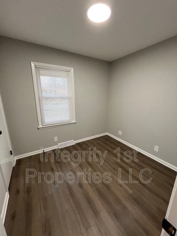 6305 N Highland Ave - Photo 5 of 15