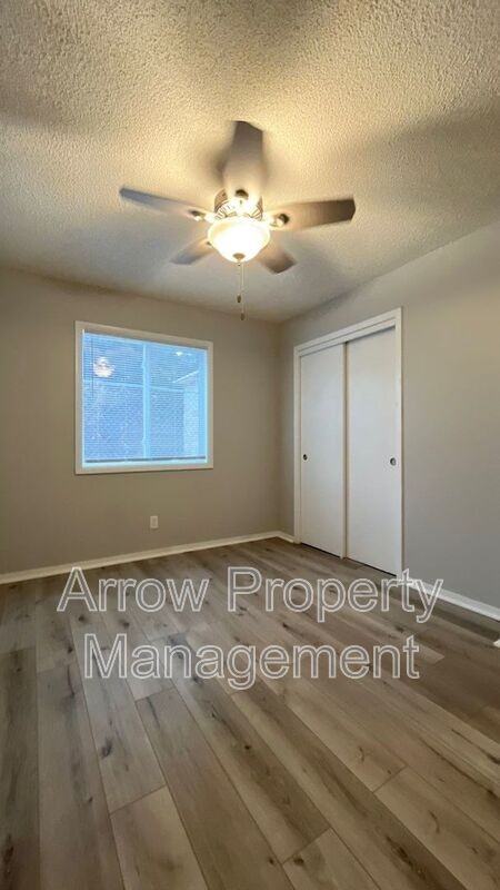 729 H St #1 - Photo 7 of 12