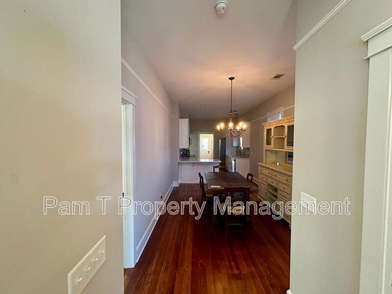 512 E 34th St - Photo 5 of 16