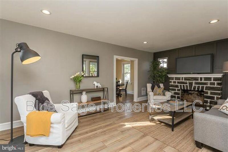 432 Kenmore Rd - Photo 3 of 35