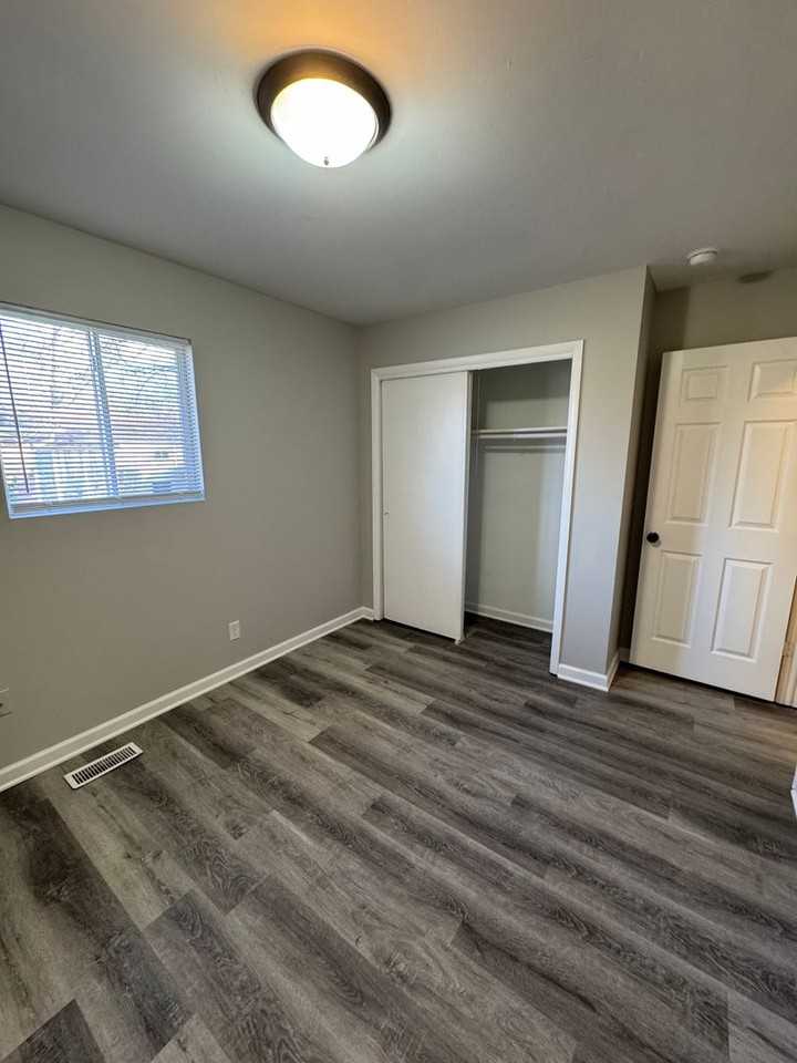 1825 Horizon Ln - Photo 5 of 13