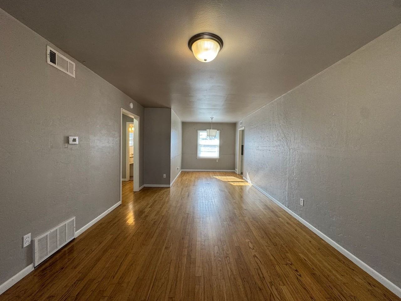 2918 Nw 73rd St - Photo 2 of 17