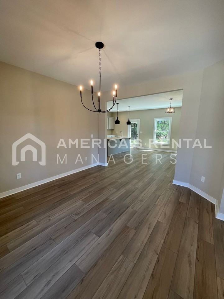 51 Oak Ridge Pl - Photo 6 of 35
