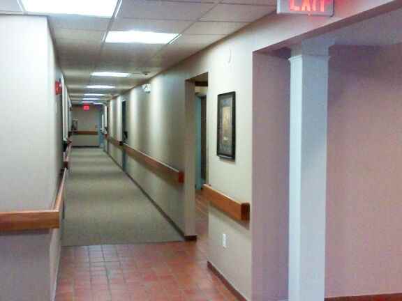 Devon Square Apartments - Photo 2 of 6