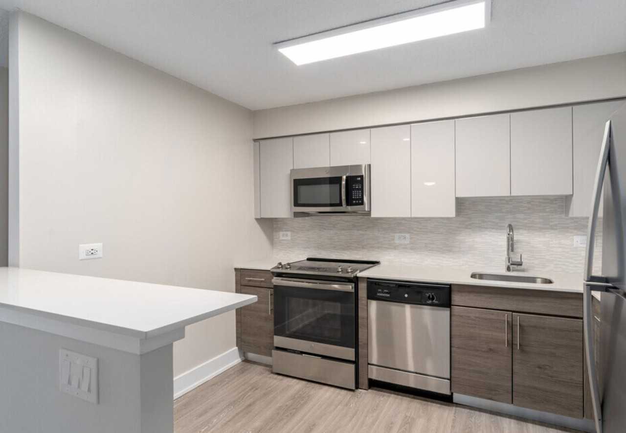 Valley Forge Towers North - Photo 2 of 41