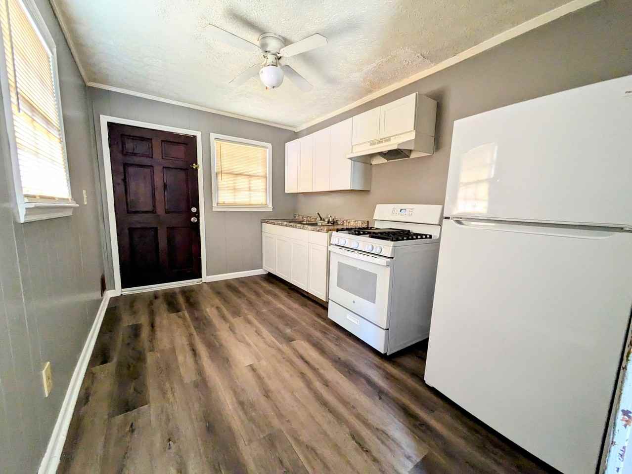 5142 Lackey Street Southwest - Photo 2 of 6