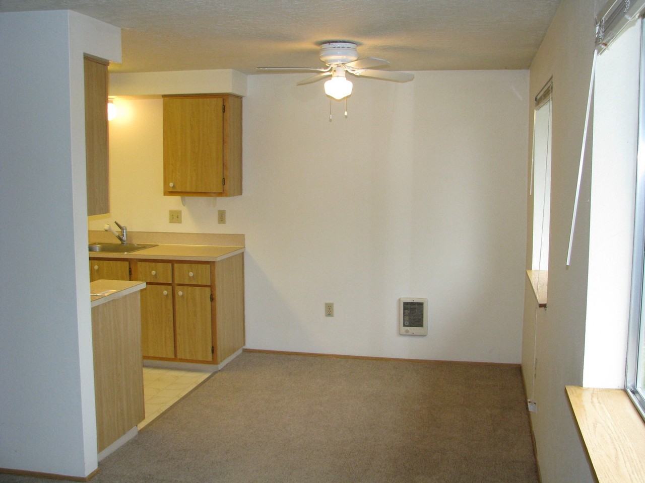 4263 Tiffany Pl Ne - Photo 4 of 10