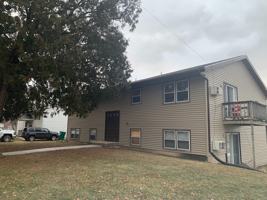 featured image of 1109 W Fulton St