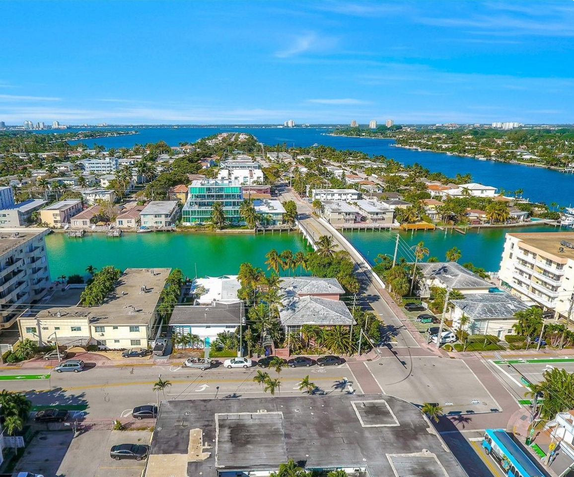 8430 Byron - Photo 3 of 4