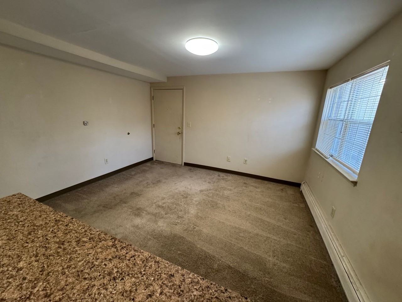 1 Green St - Photo 7 of 17