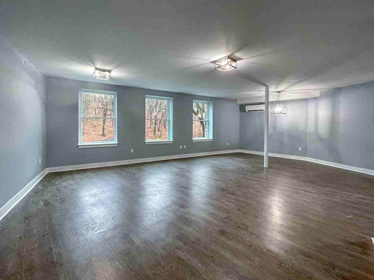 1455 State Street - Photo 6 of 28