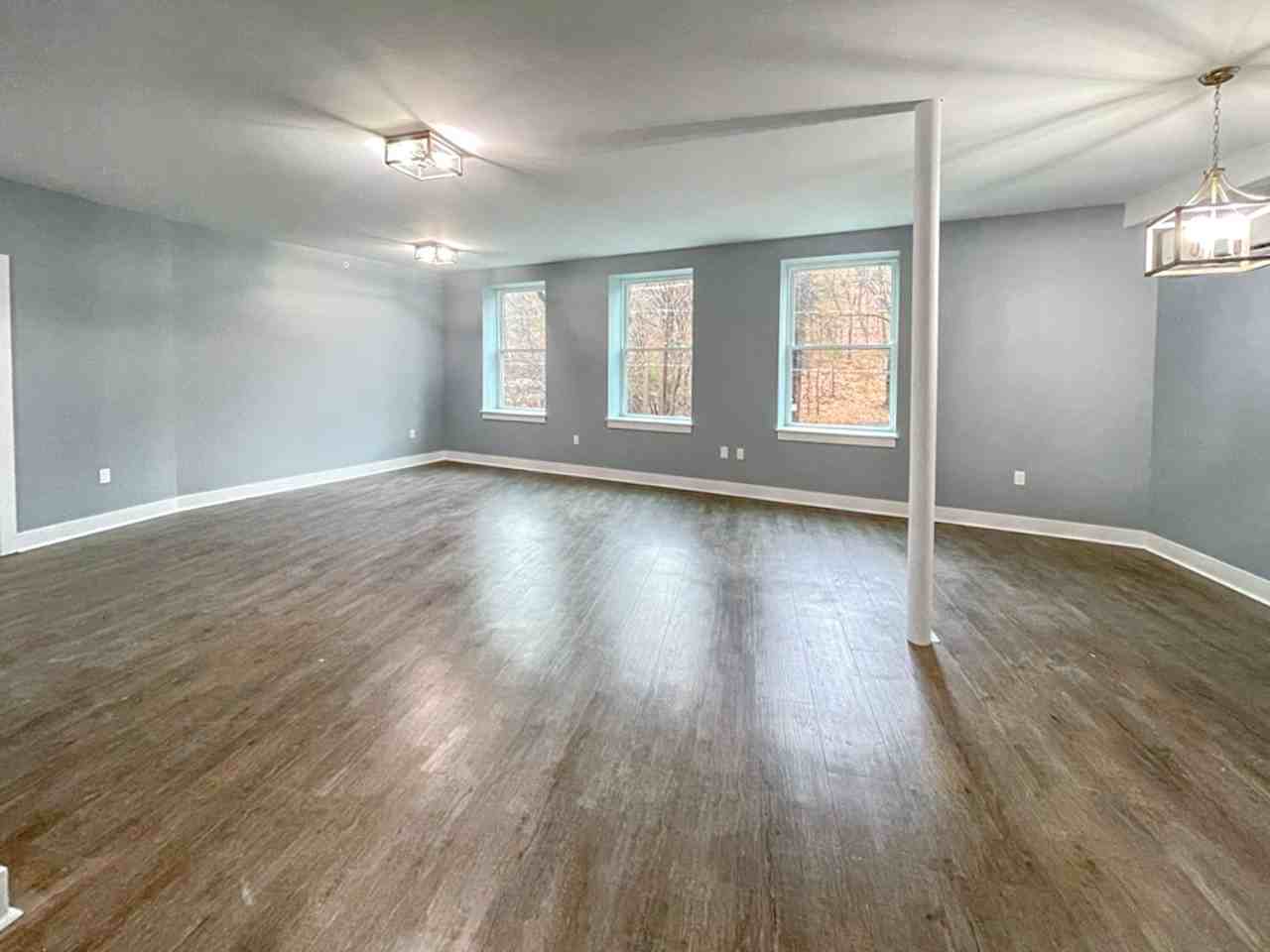 1455 State Street - Photo 7 of 28