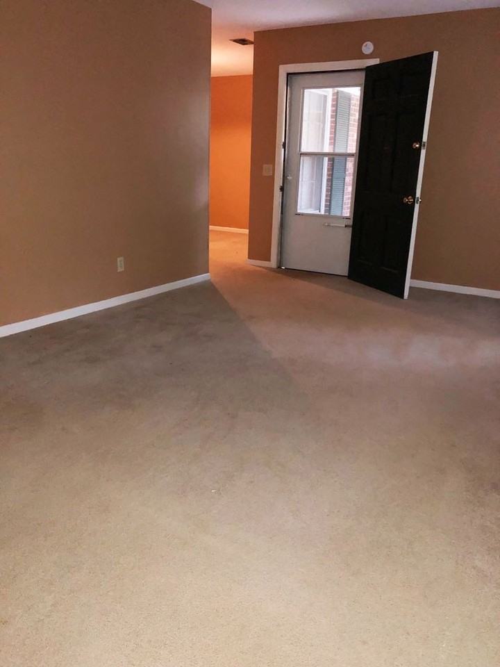 106 Strode Circle - Photo 3 of 50