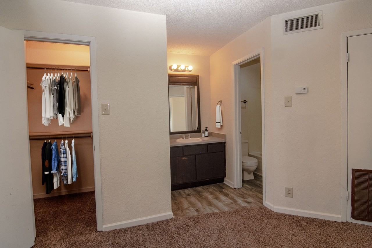 The Ranch East - Photo 3 of 7