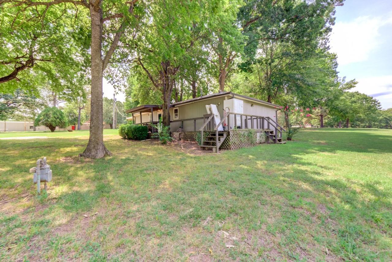 287 Eagle Point Ln - Photo 2 of 24