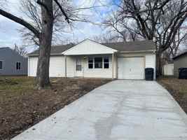 featured image of 3511 Sw Clare Ave