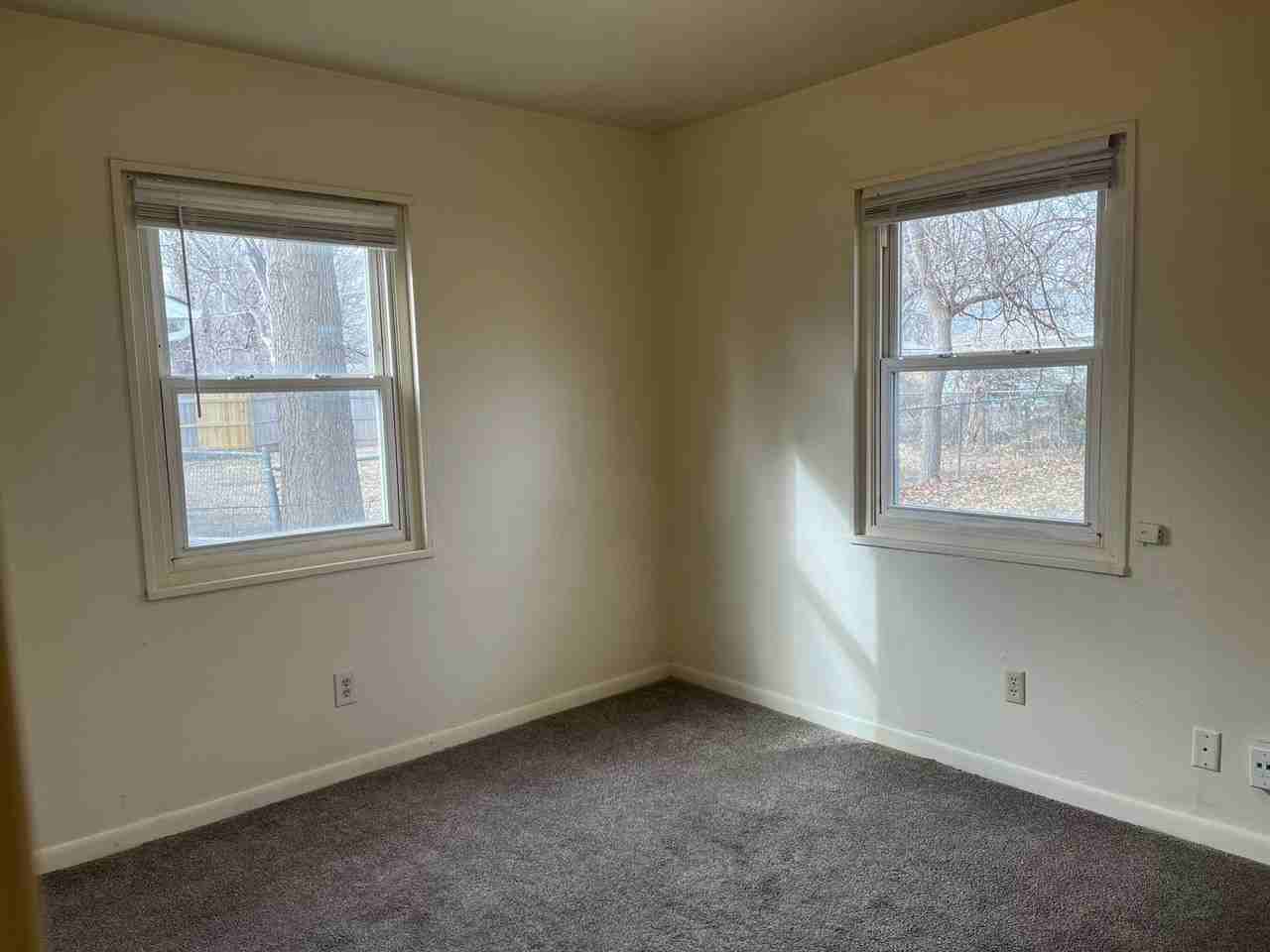 3511 Sw Clare Ave - Photo 6 of 7