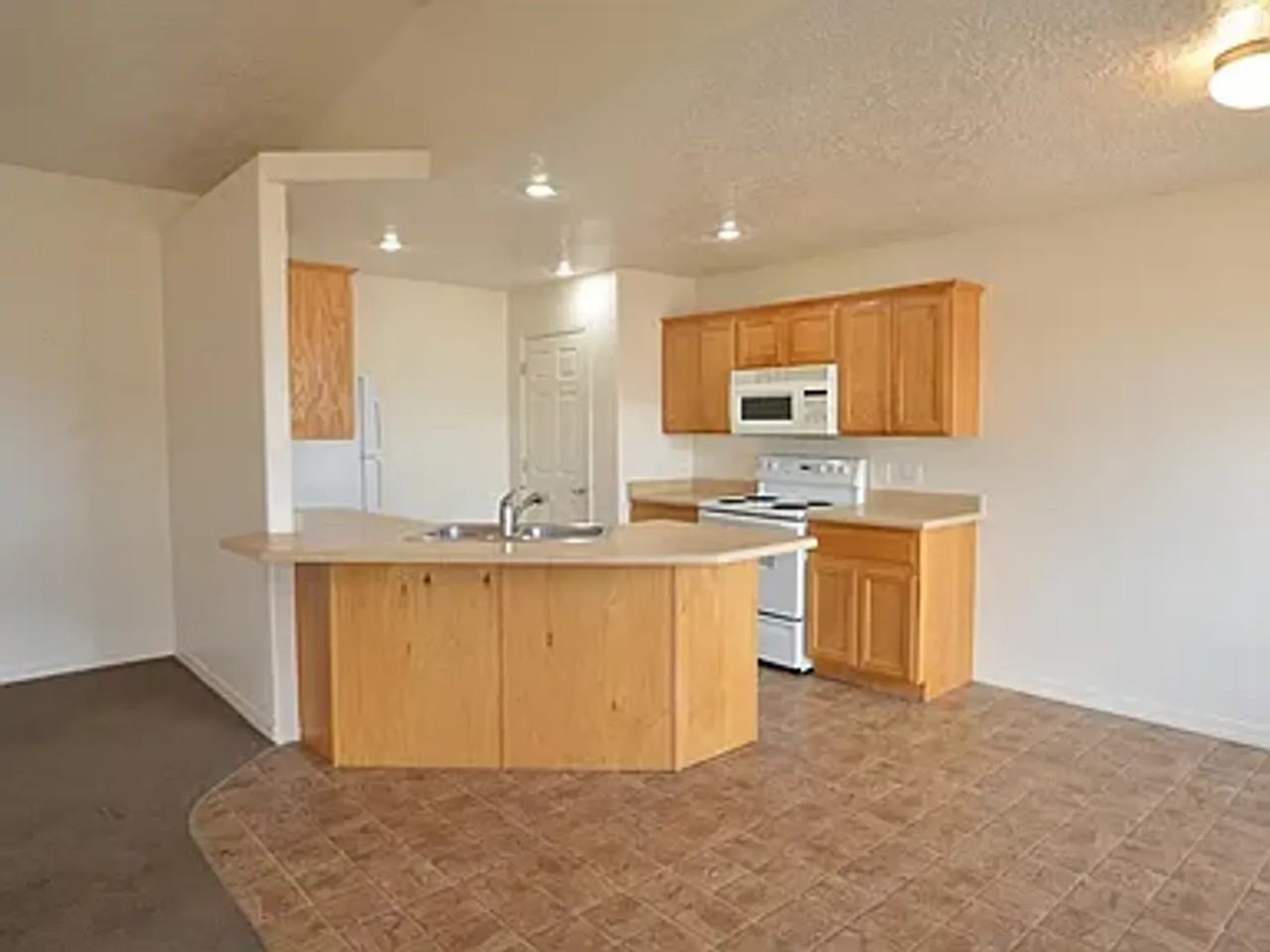 231 N 4300 W - Photo 3 of 9