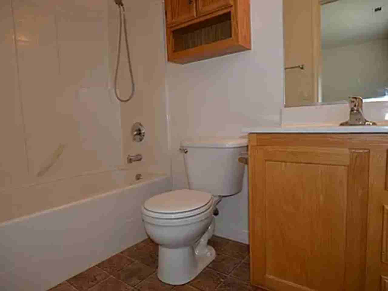 231 N 4300 W - Photo 7 of 9
