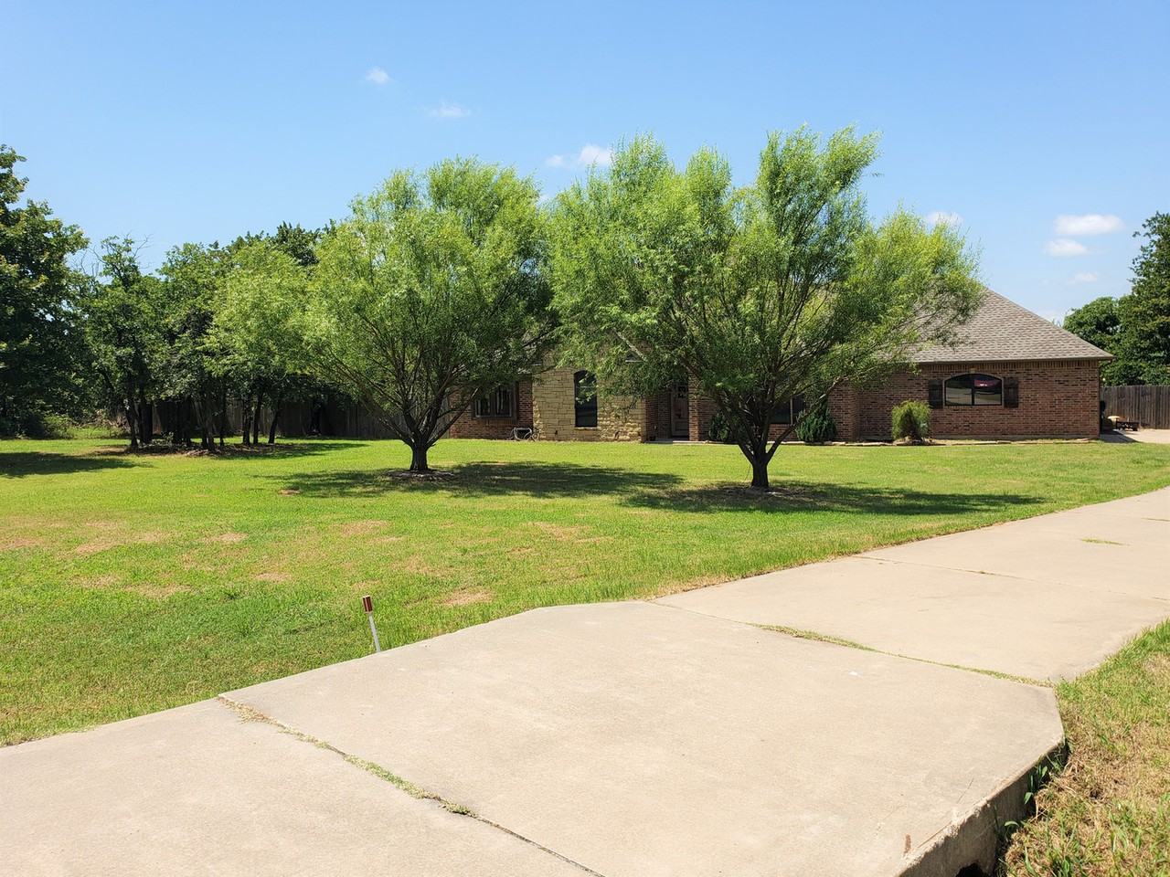8113 Dripping Springs Ln - Photo 2 of 4