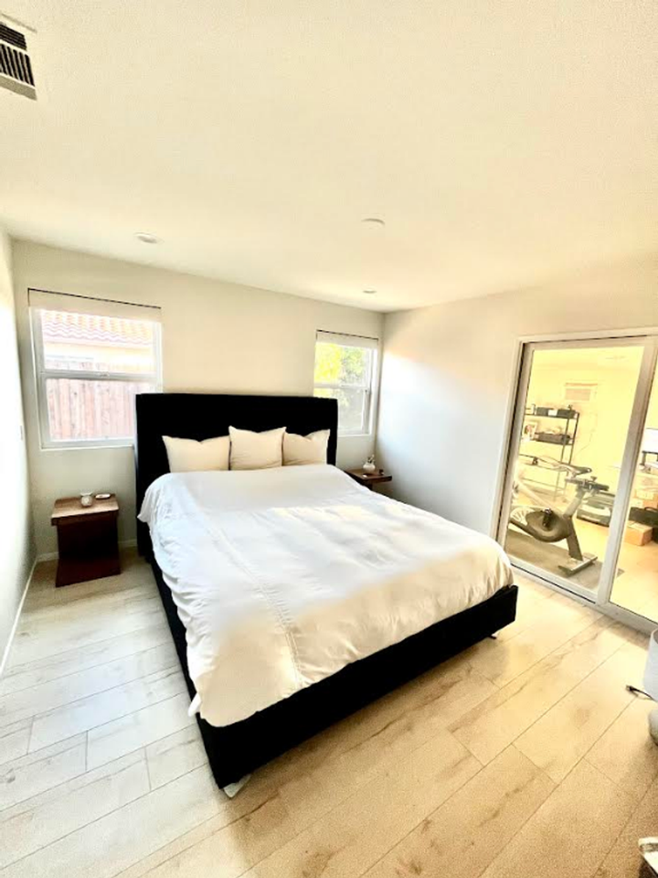 1594 Willowbrook Ln - Photo 5 of 8