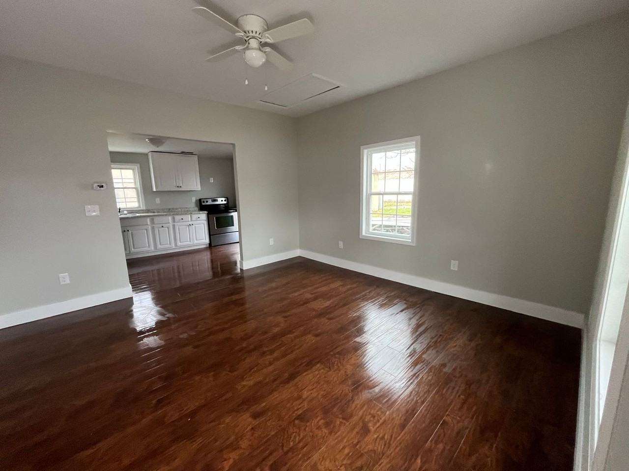 105 Church St - Photo 3 of 18