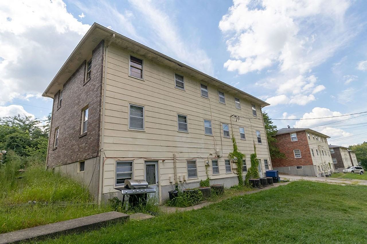 2921 Northland Dr - Photo 2 of 18