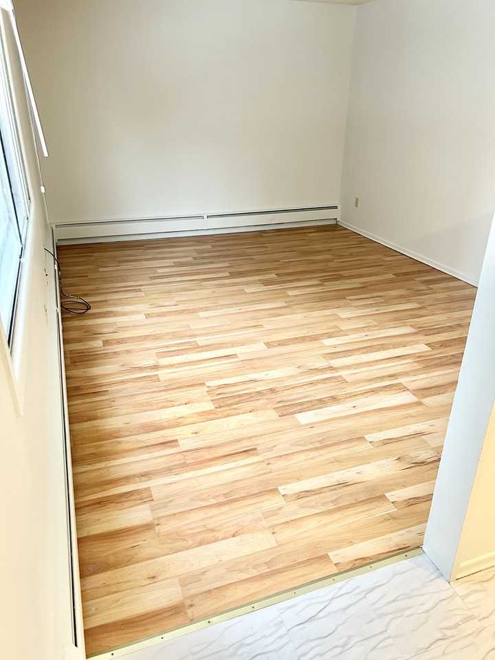 740 15 Ave SW - Photo 3 of 13