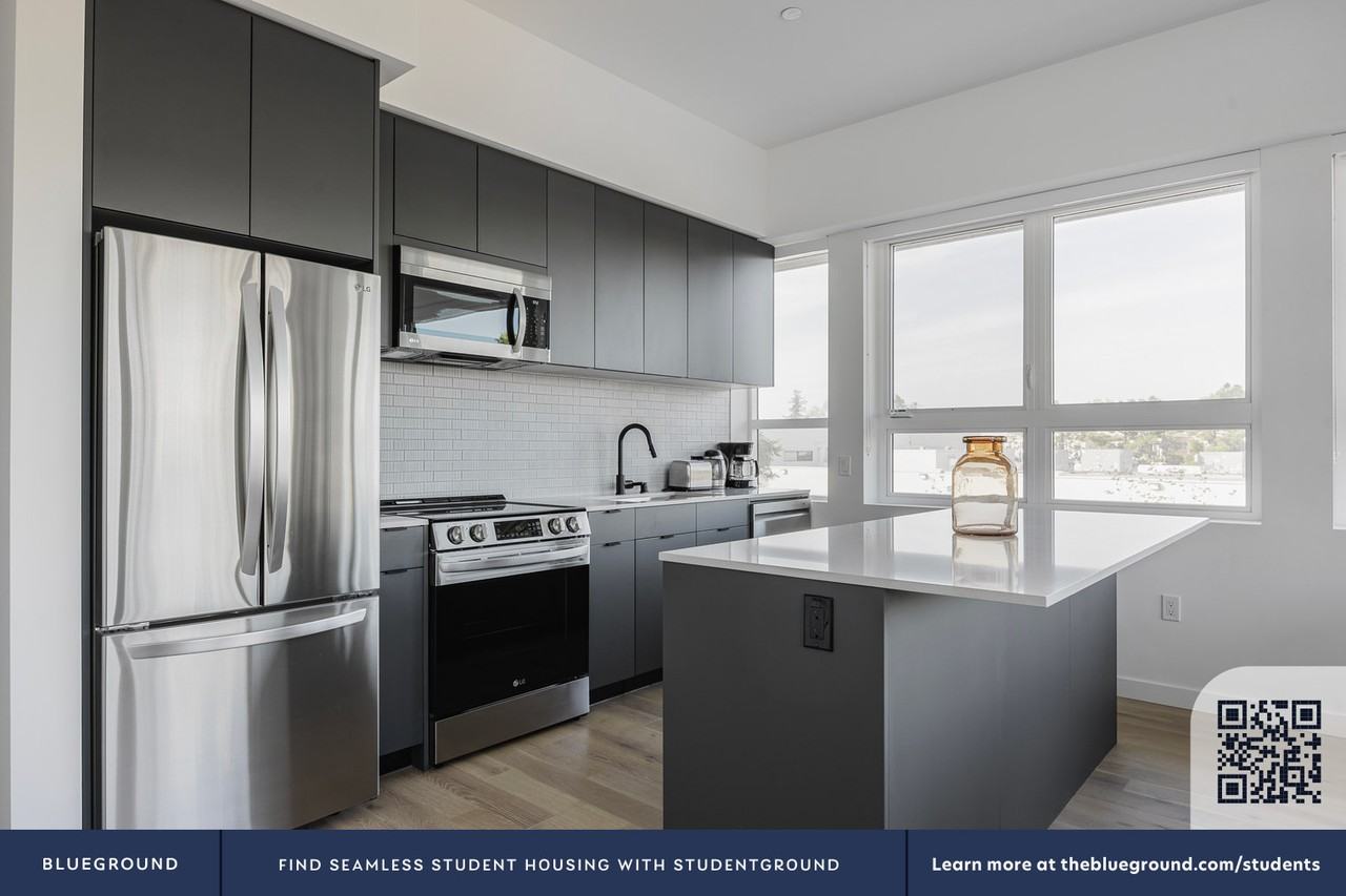 701 South Hudson Avenue - Photo 7 of 28