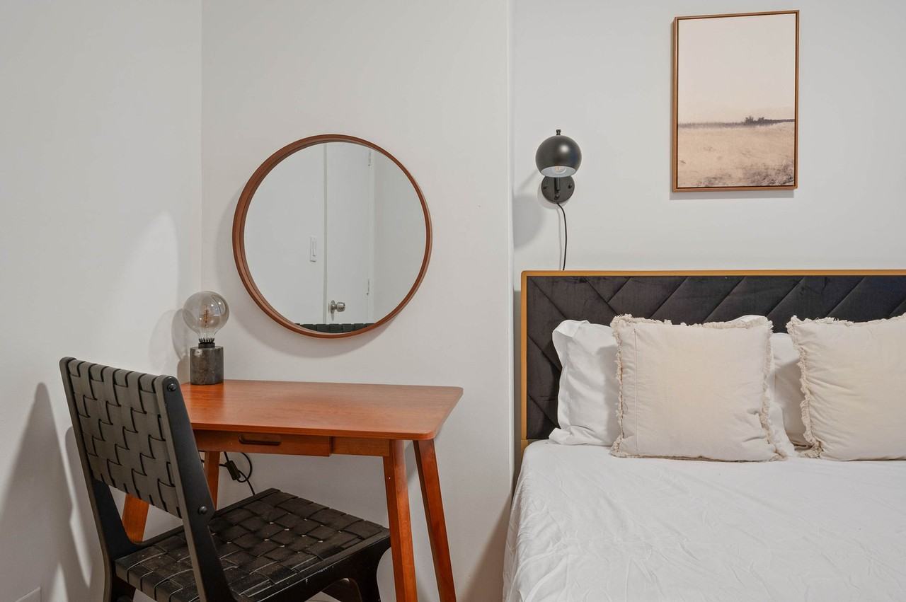 829 9th Ave #1038655P - Photo 7 of 12