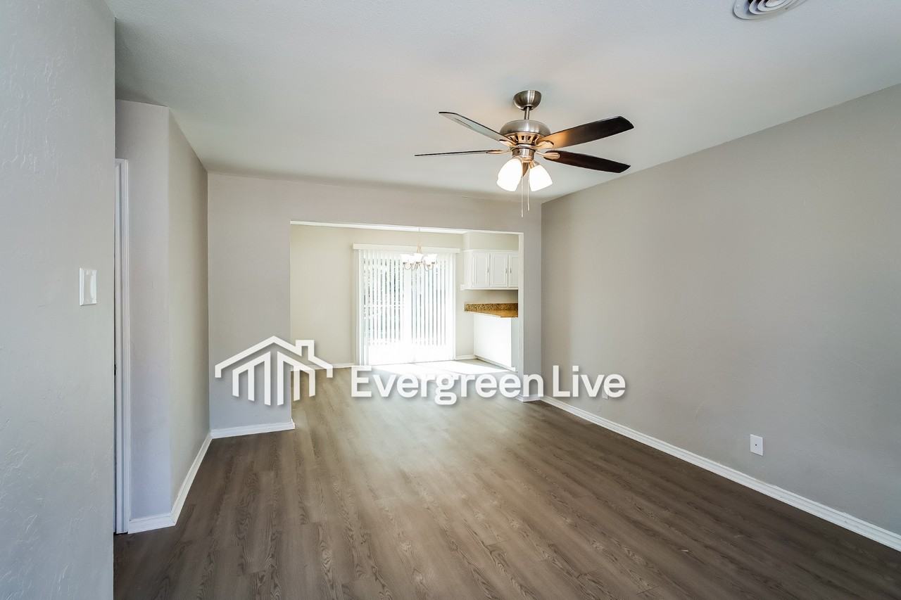 2940 Old North Rd - Photo 3 of 22