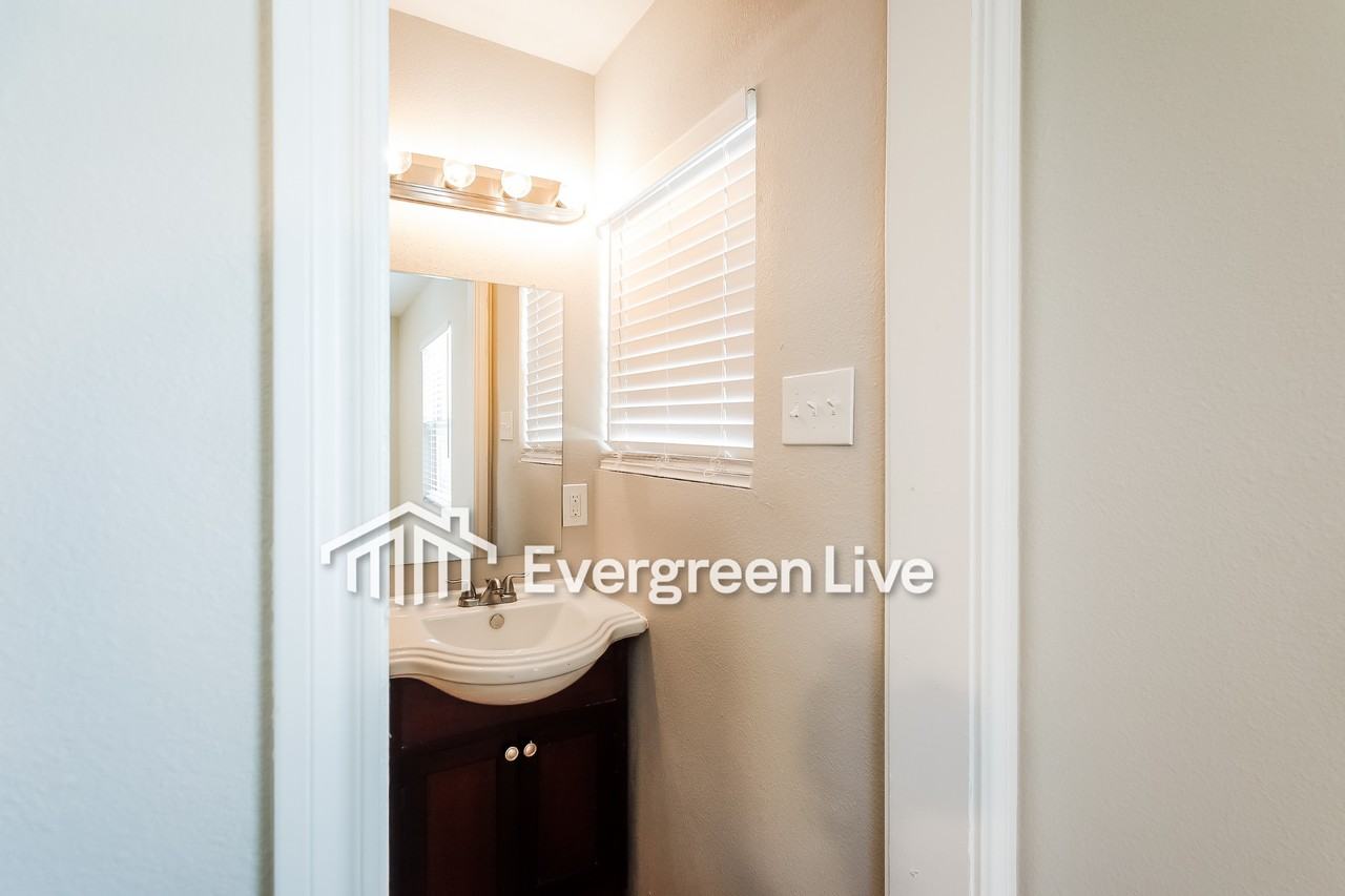 2940 Old North Rd - Photo 6 of 22