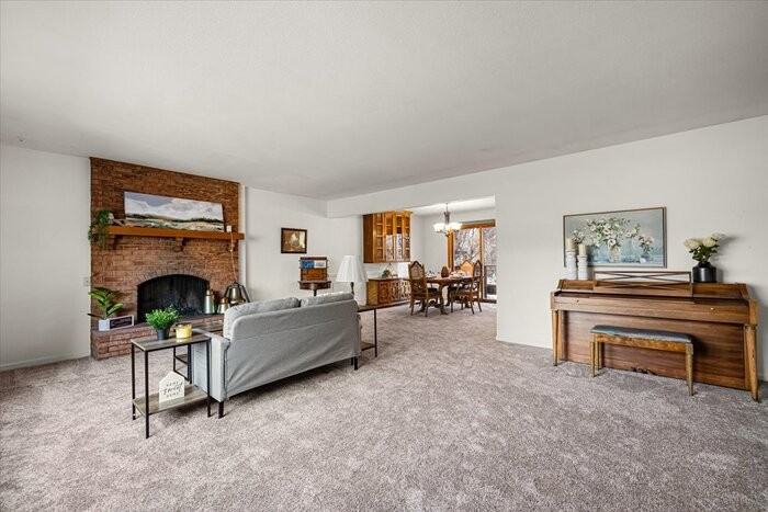 1655 Collins Rd - Photo 3 of 12