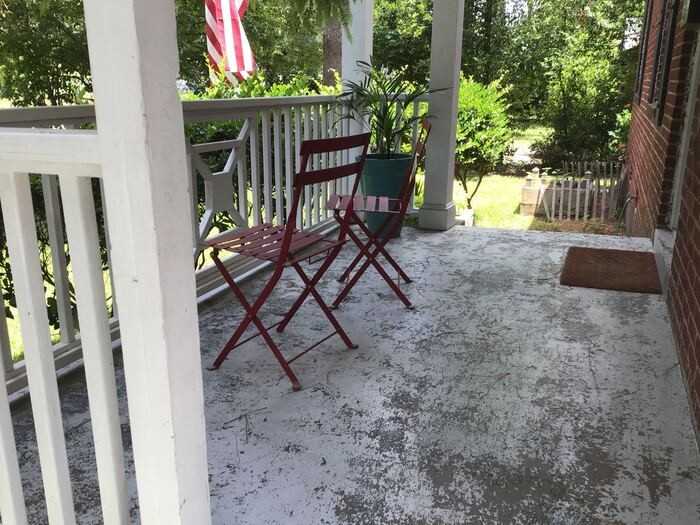 2524 Carroll Dr - Photo 2 of 10