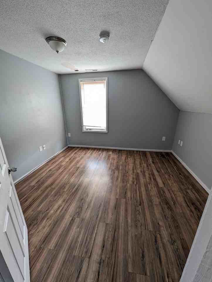 152 East Farm Street #3 - Photo 2 of 10