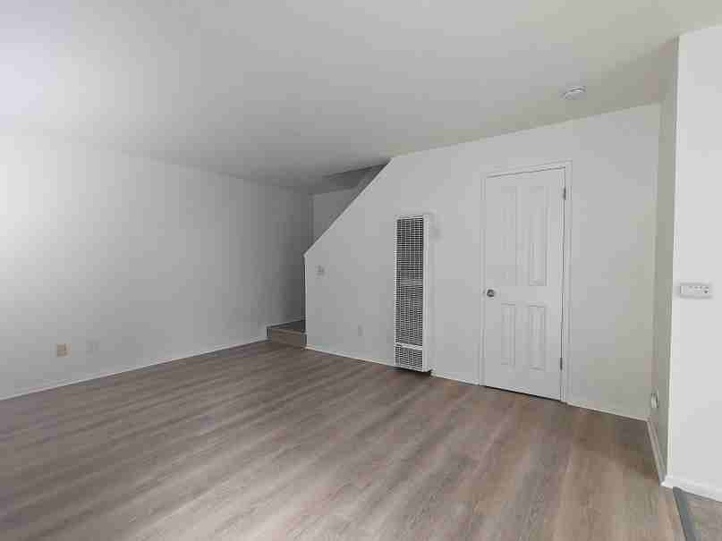 1877 19th St #1877 - Photo 2 of 17