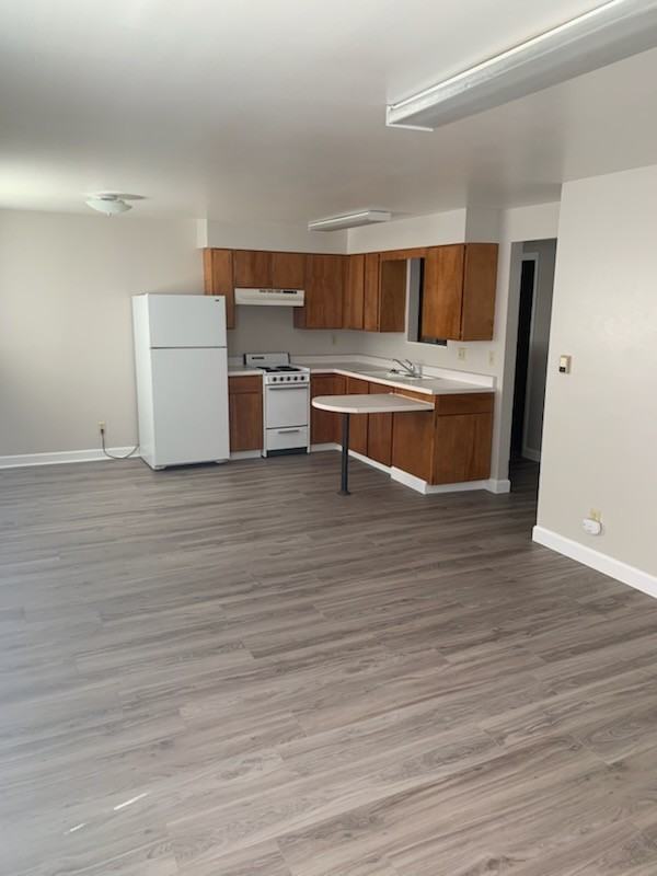 101 E Pitkin Ave #2AND3 - Photo 2 of 6