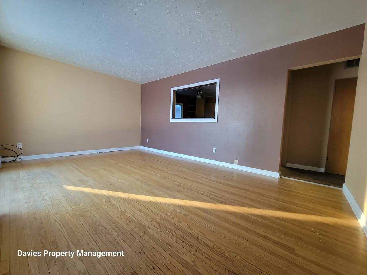 12824 103 St Nw #1 - Photo 4 of 21