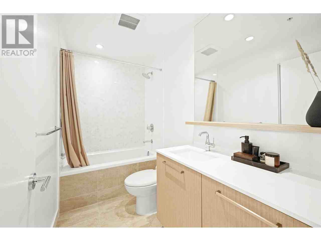 567 Clarke Road - Photo 8