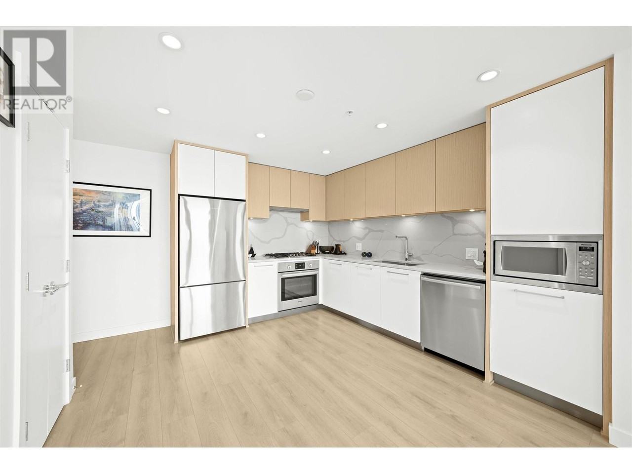 567 Clarke Road - Photo 5
