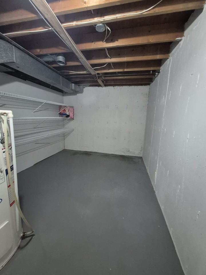 478 Wales Ave #1 - Photo 2 of 10