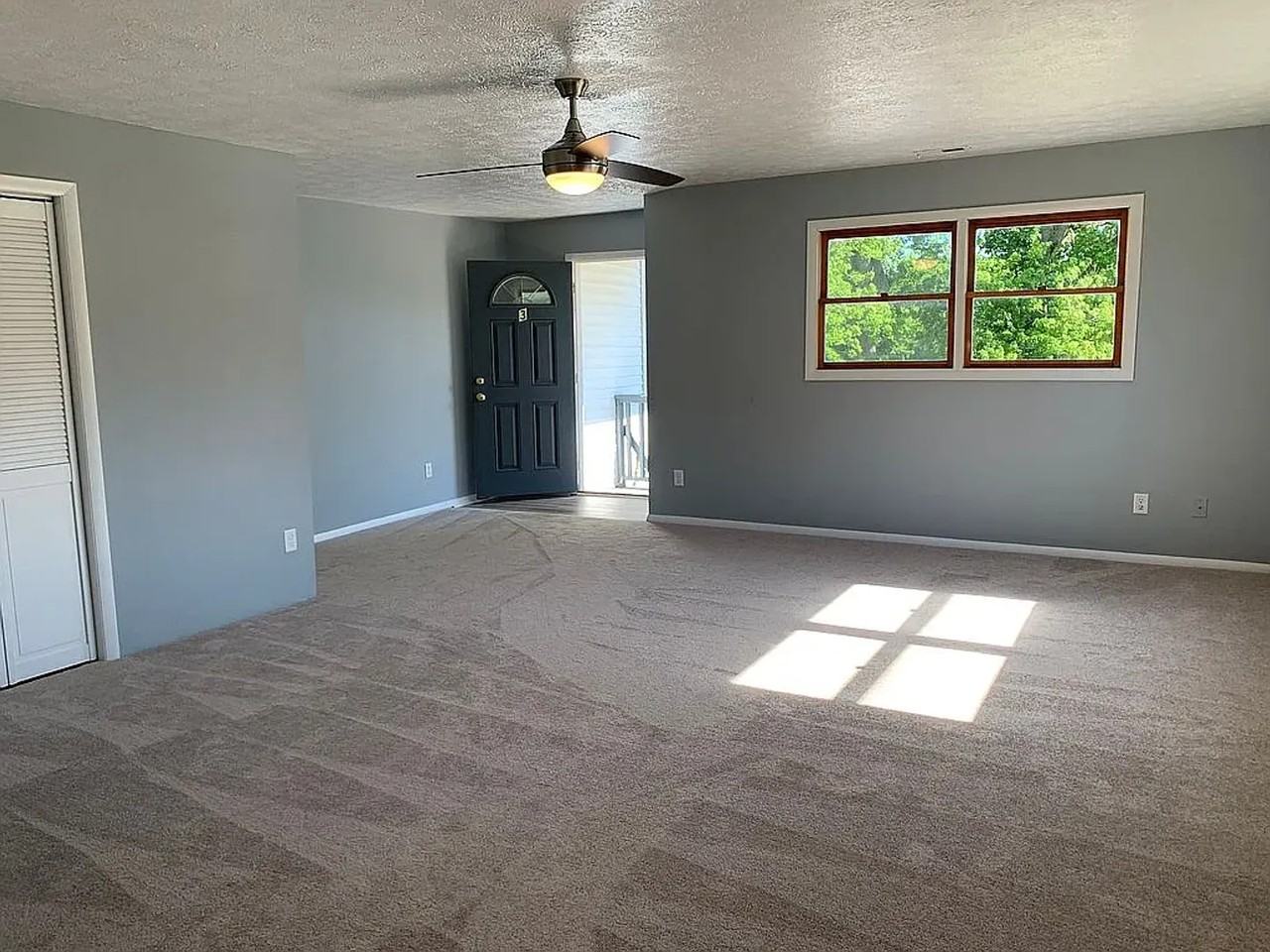 Tesoro Properties - Photo 3 of 34