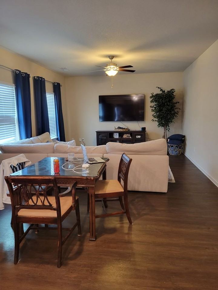 588 Greenlee Rd - Photo 5 of 7