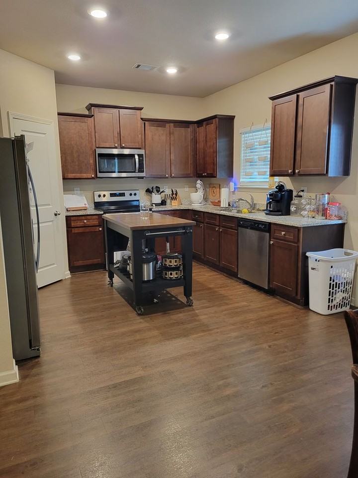 588 Greenlee Rd - Photo 6 of 7