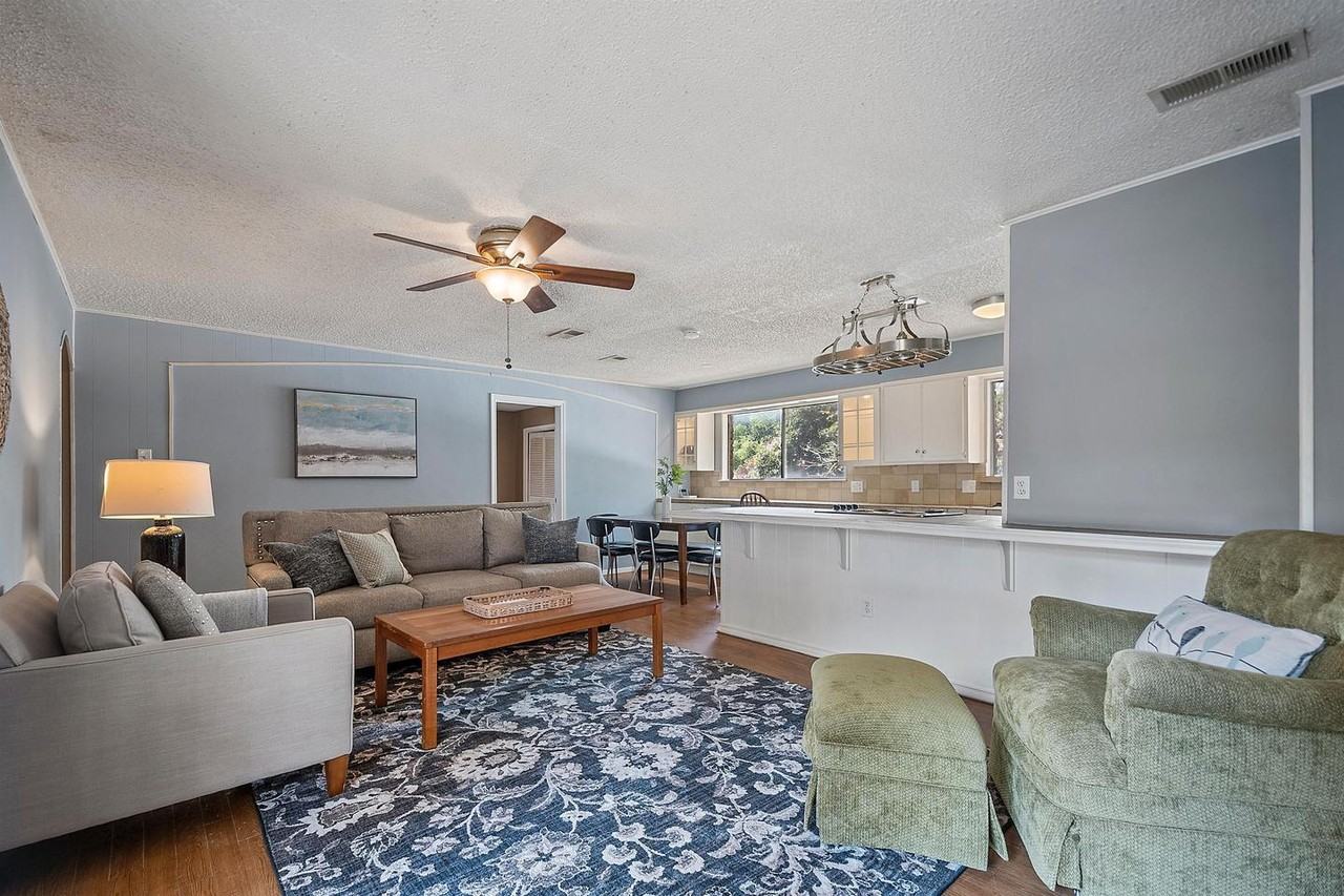 Stylish North Arlington Home in a Prime Location - Photo 2 of 29